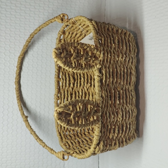 Target bullseye Easter basket - Picture 4 of 4